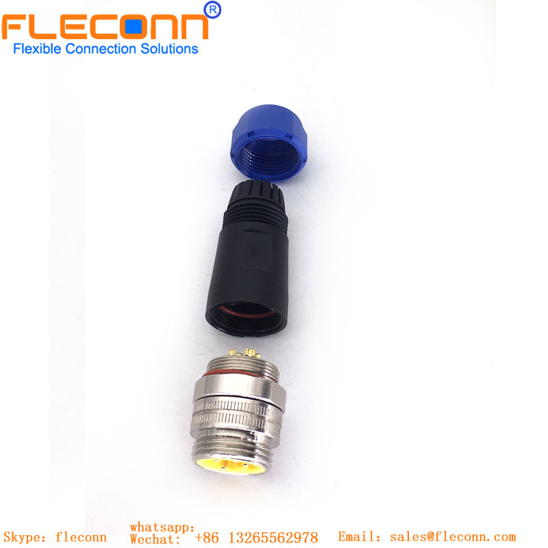 7/8 4 Pin Male Connector